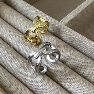 Bold Block Belt Ring - Gold
