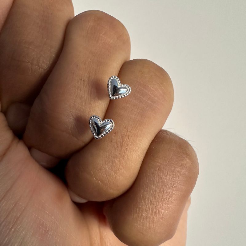 Everyday Heart Studs - Silver