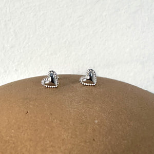 
            
                Load image into Gallery viewer, Everyday Heart Studs - Silver
            
        