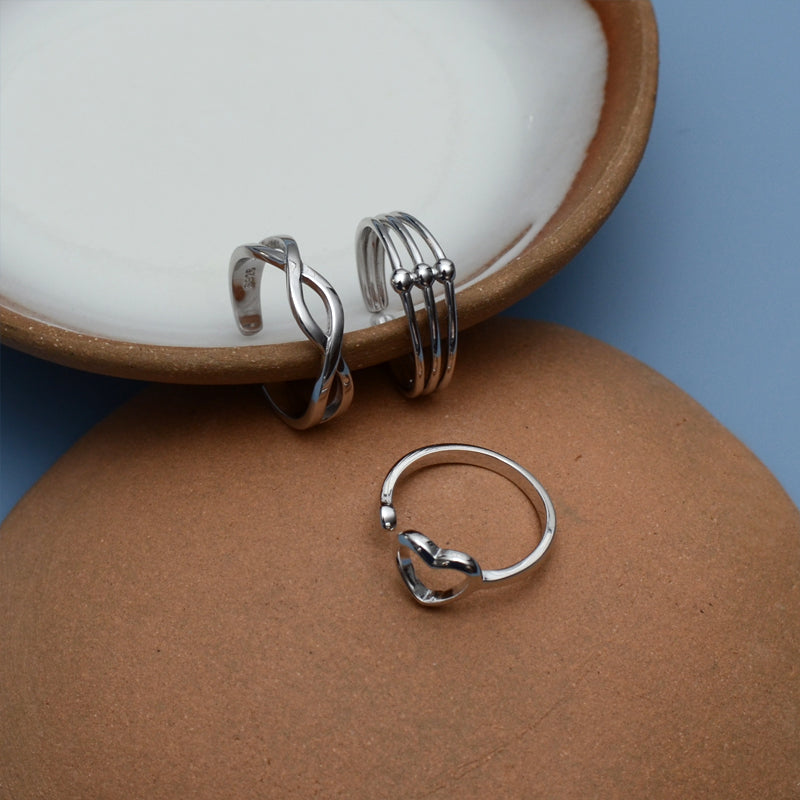 Infinity wave Toe Ring