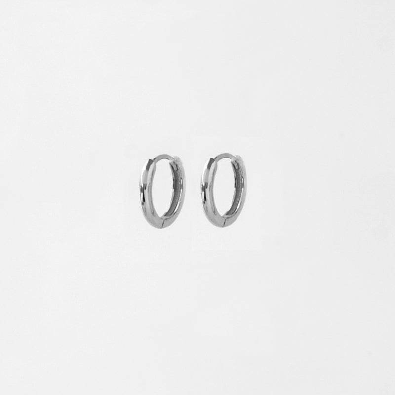 
            
                Load image into Gallery viewer, Infinity Loop Hoop | Silver
            
        