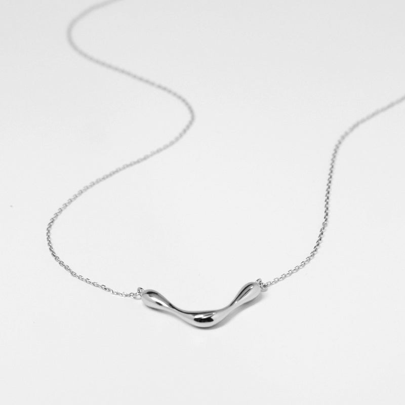Ripple Wishbone Necklace | Silver