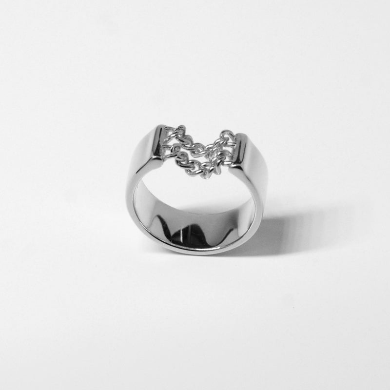 
            
                Load image into Gallery viewer, Double Link Ring - Silver
            
        